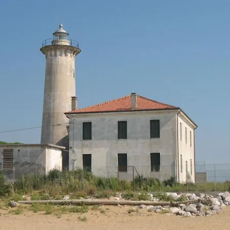 Apartmán Homely 1 Bedroom Flat With Side Sea View Bibione