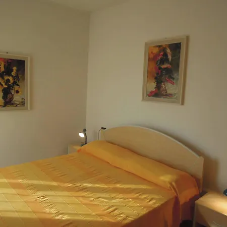 Homely One Bedroom Flat With Side Sea View Appartement Bibione